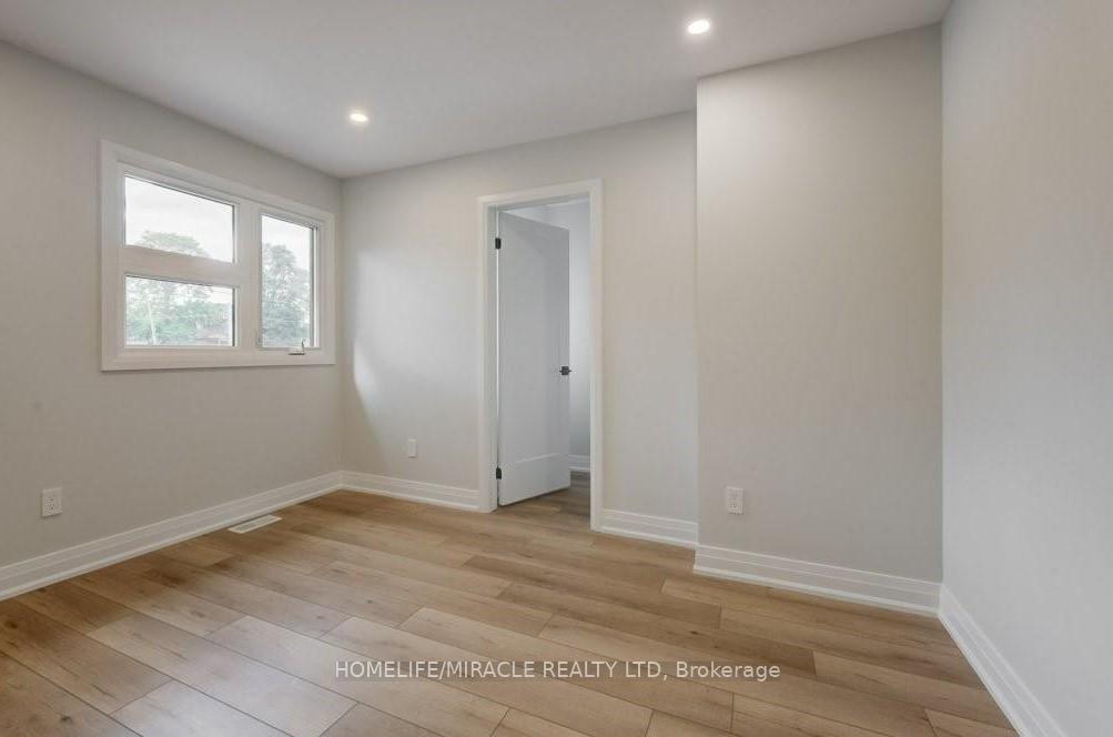 Photo 30 of Unit 2-Lower, 160 Weber Street W, Kitchener, Mount Hope Huron Park — HOMEH
