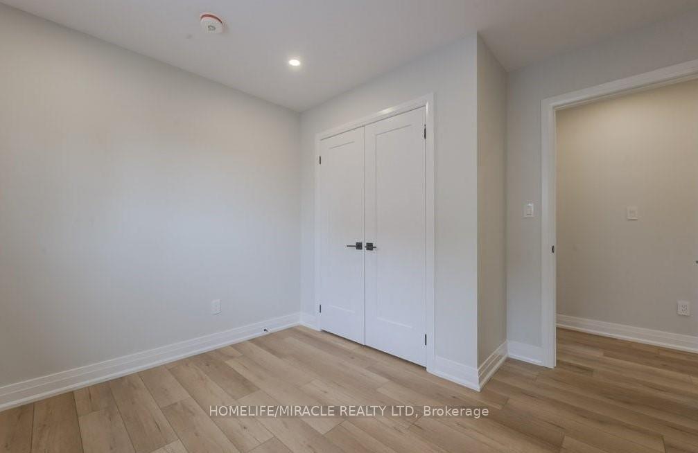 Photo 38 of Unit 2-Lower, 160 Weber Street W, Kitchener, Mount Hope Huron Park — HOMEH