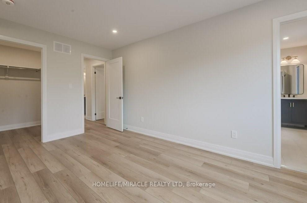 Photo 40 of Unit 2-Lower, 160 Weber Street W, Kitchener, Mount Hope Huron Park — HOMEH