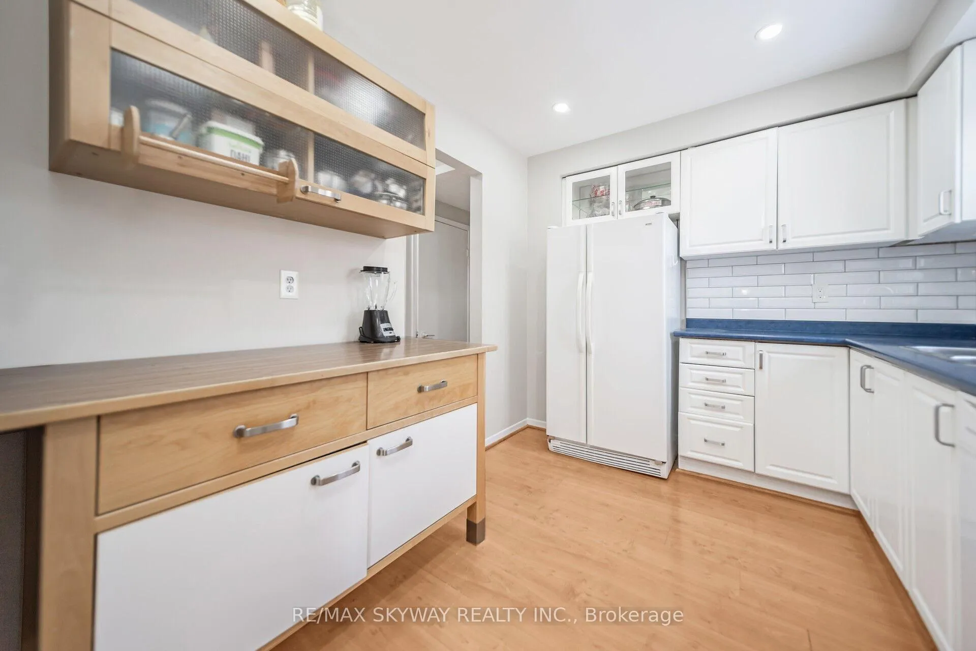 Photo 16 of 50 Festoon Place, Brampton, Southgate — HOMEH