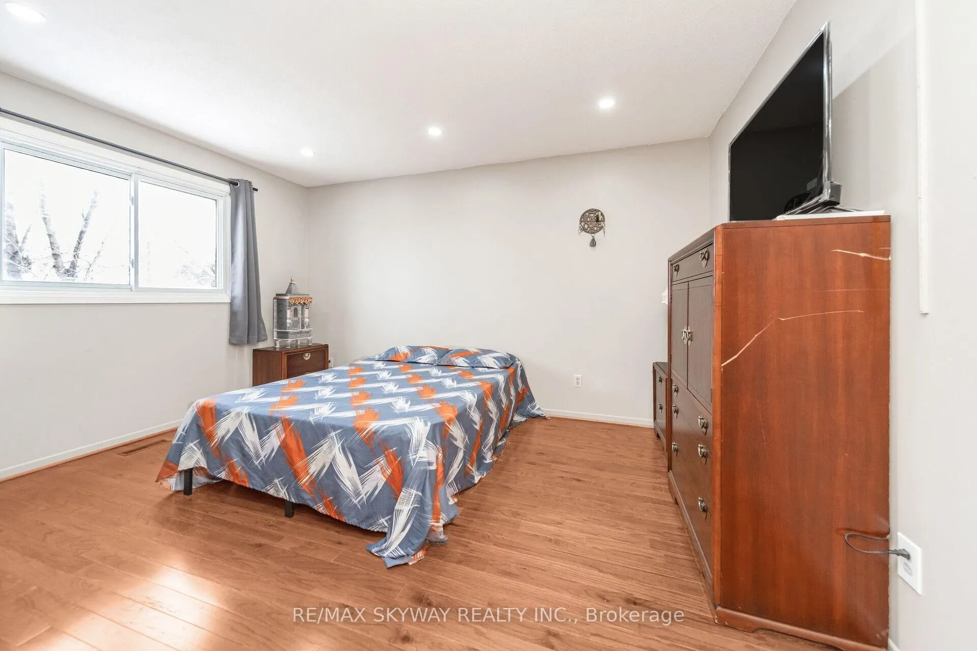 Photo 28 of 50 Festoon Place, Brampton, Southgate — HOMEH
