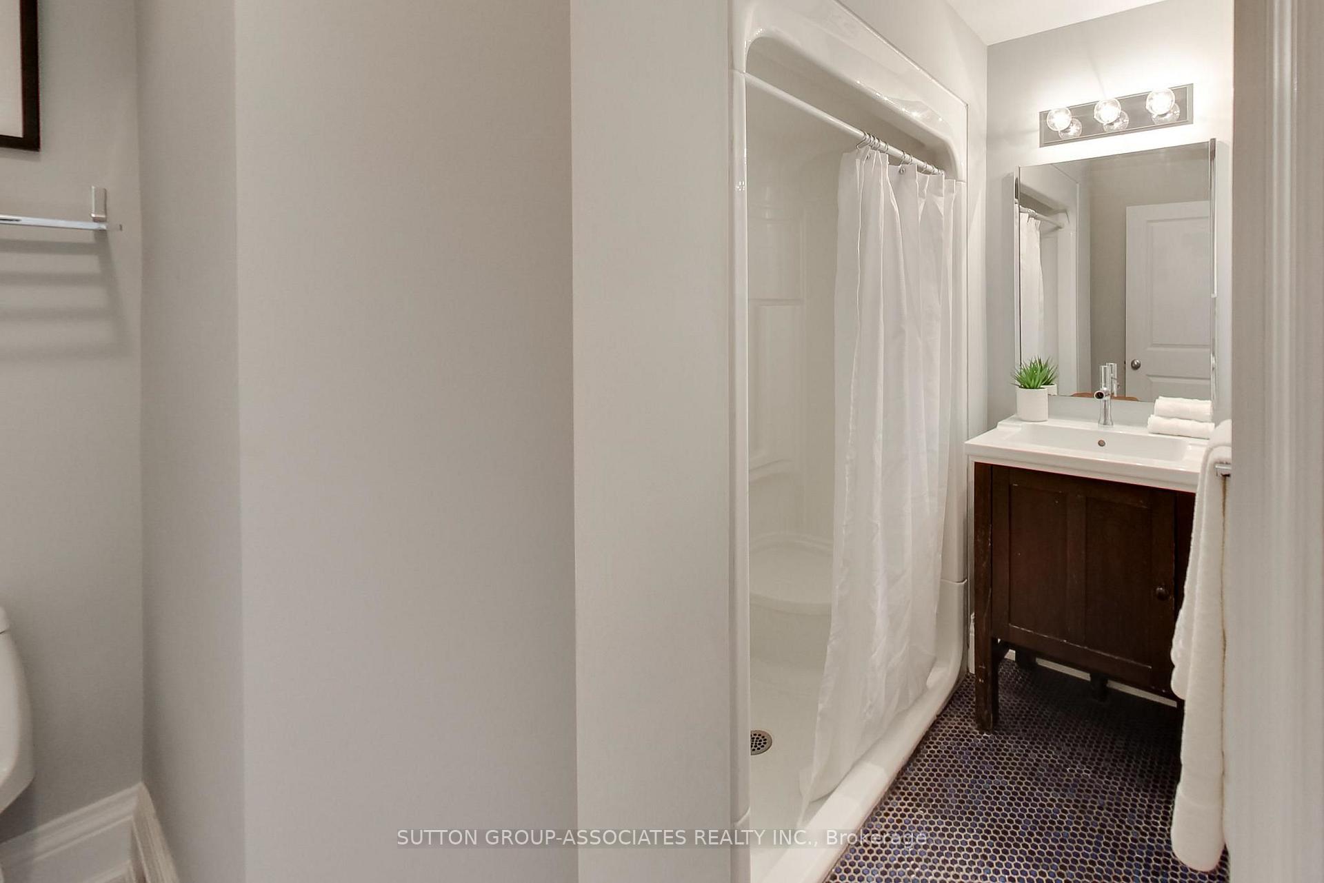 Photo 13 of 267 Lauder Avenue, Toronto, Oakwood Village — HOMEH