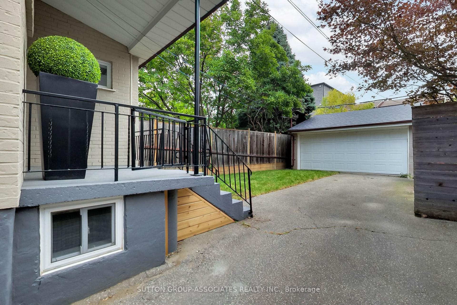 Photo 26 of 267 Lauder Avenue, Toronto, Oakwood Village — HOMEH