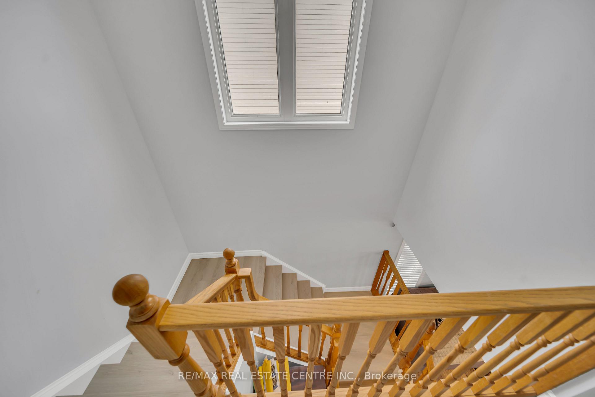 Photo 16 of 255 Prosperity Drive, Kitchener, Larentian West — HOMEH