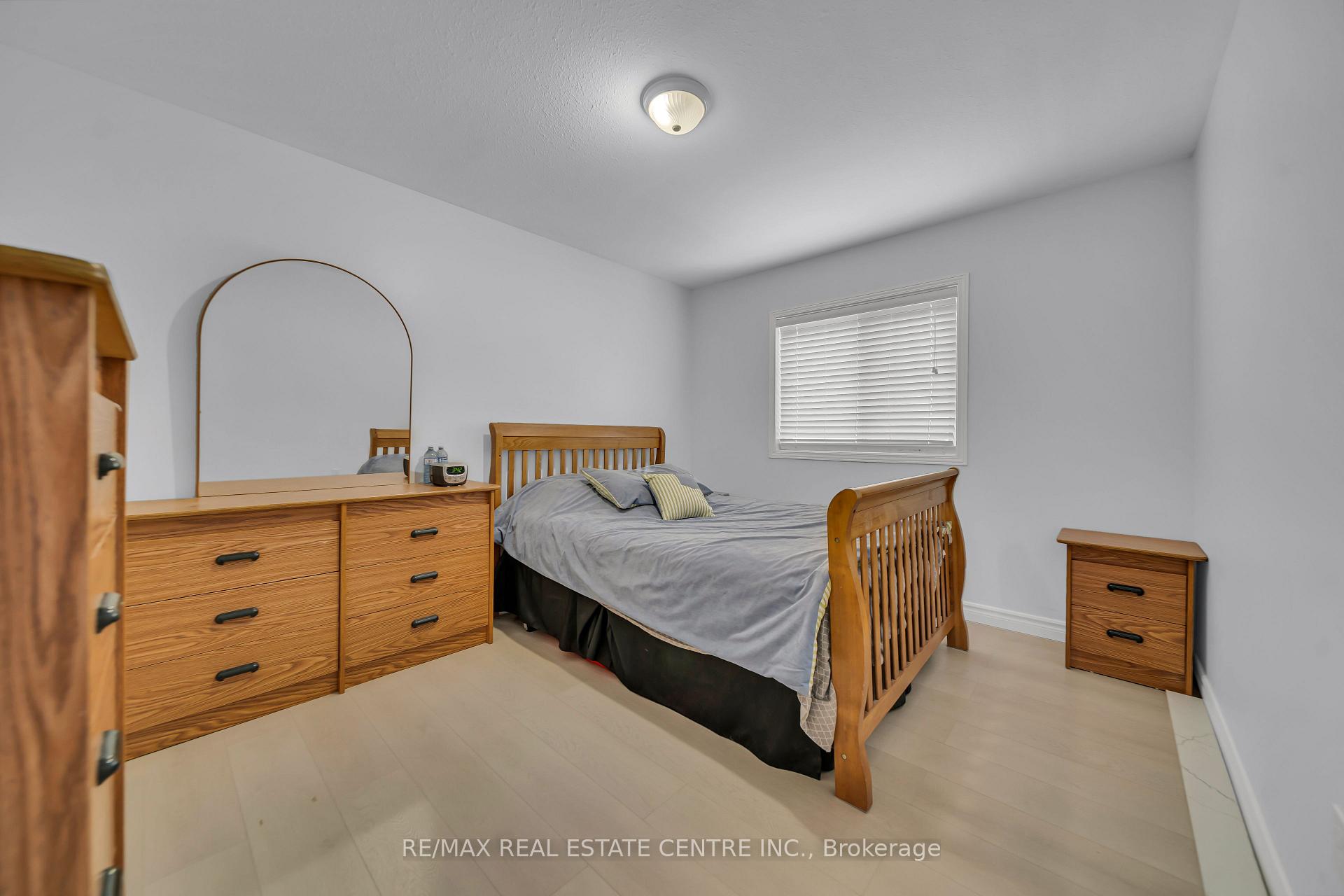 Photo 17 of 255 Prosperity Drive, Kitchener, Larentian West — HOMEH
