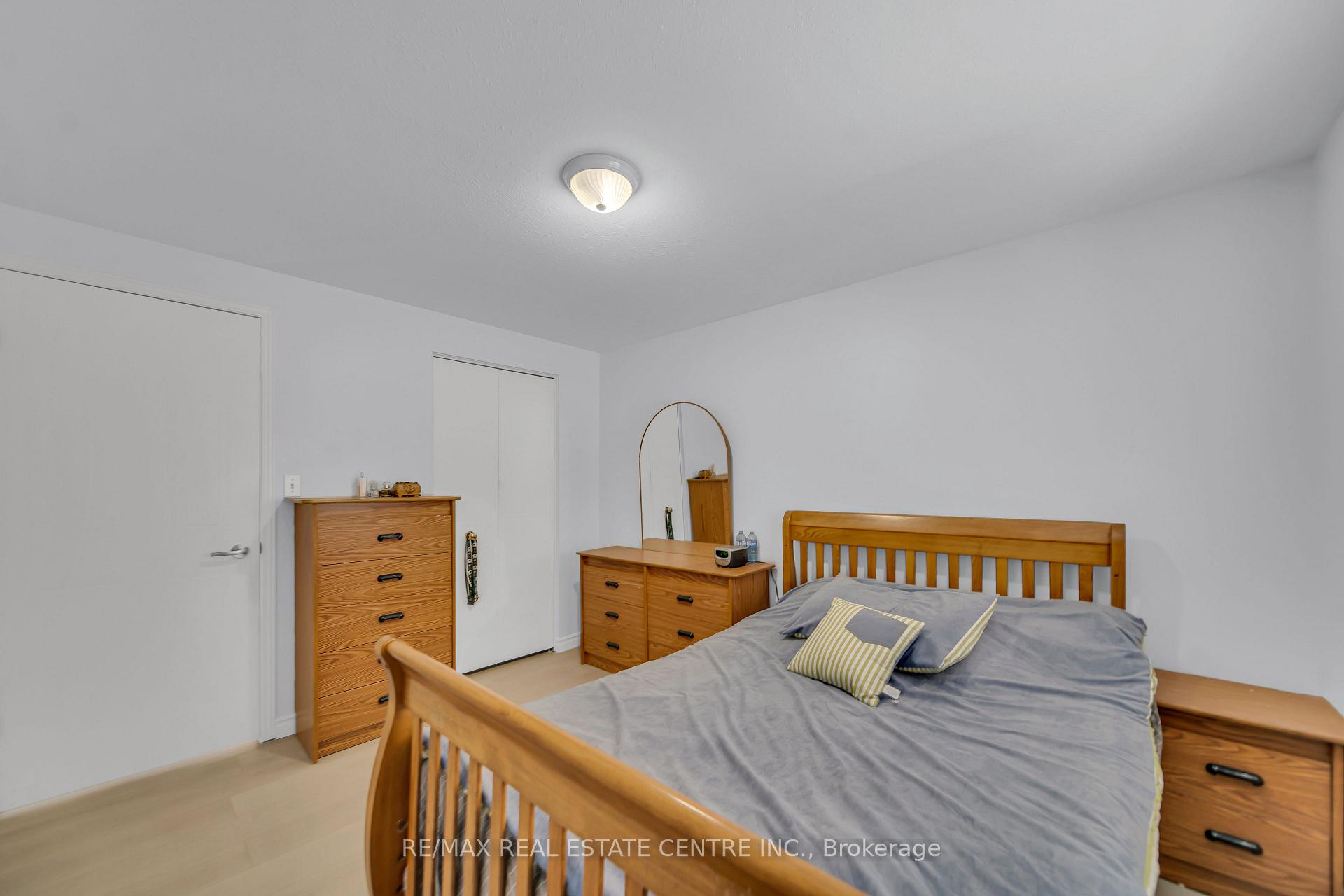 Photo 18 of 255 Prosperity Drive, Kitchener, Larentian West — HOMEH