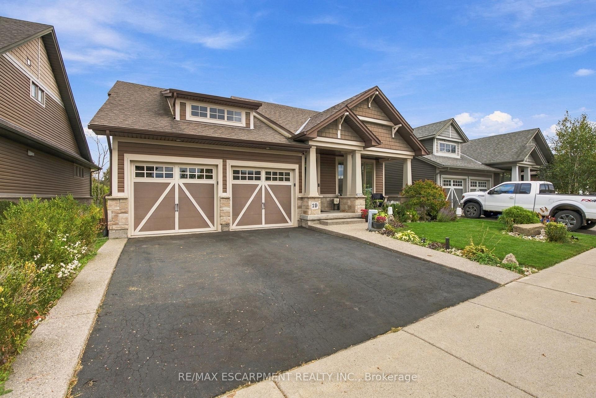 Photo 3 of 19 Brookside Terrace, West Lincoln, Smithville — HOMEH