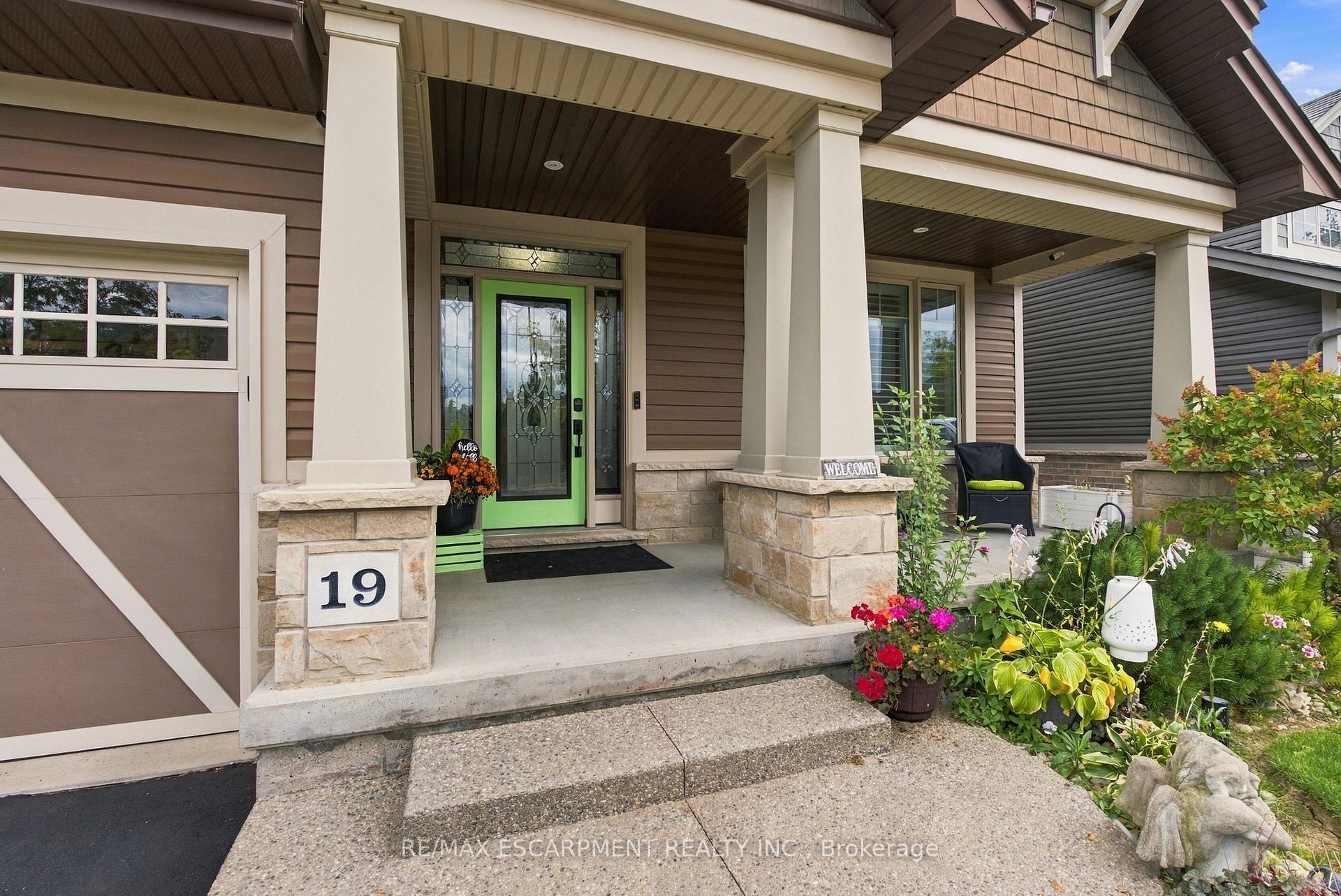 Photo 5 of 19 Brookside Terrace, West Lincoln, Smithville — HOMEH