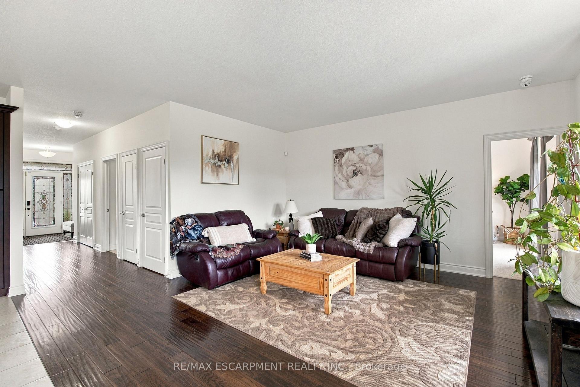 Photo 18 of 19 Brookside Terrace, West Lincoln, Smithville — HOMEH