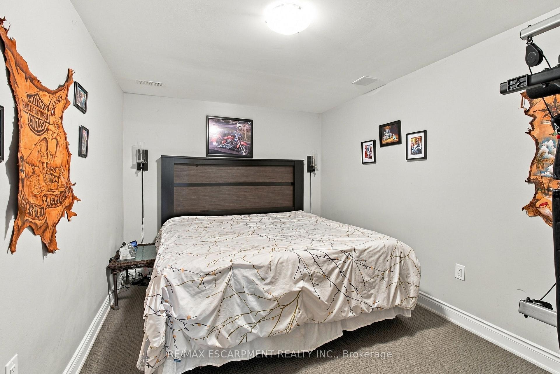 Photo 35 of 19 Brookside Terrace, West Lincoln, Smithville — HOMEH