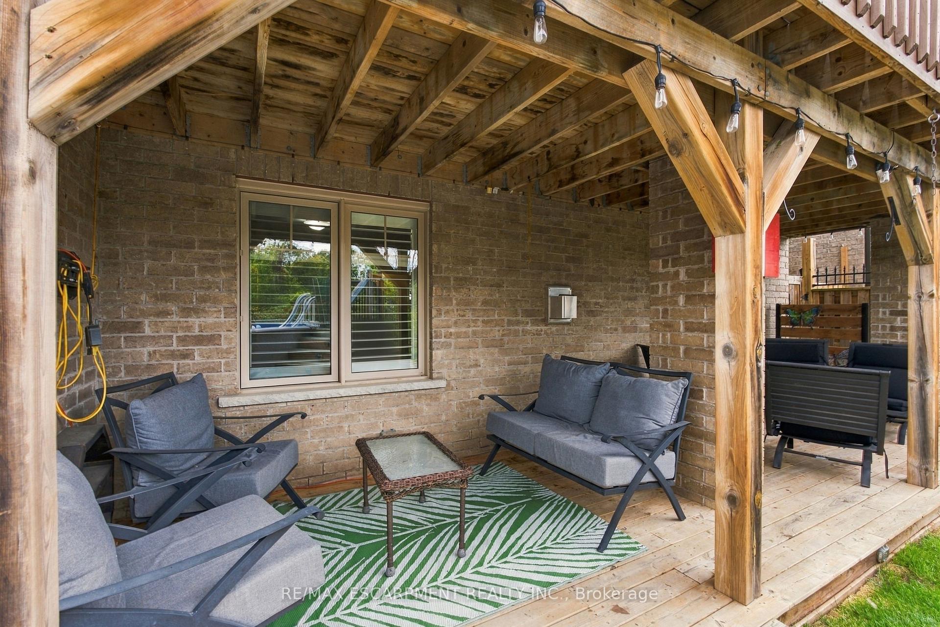 Photo 42 of 19 Brookside Terrace, West Lincoln, Smithville — HOMEH