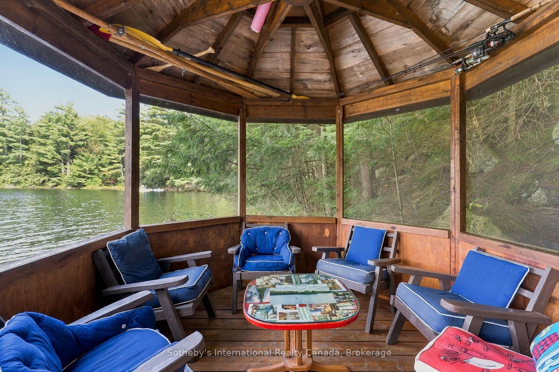 Photo 37 of 1058 Timber Trail, Bracebridge, Oakley — HOMEH