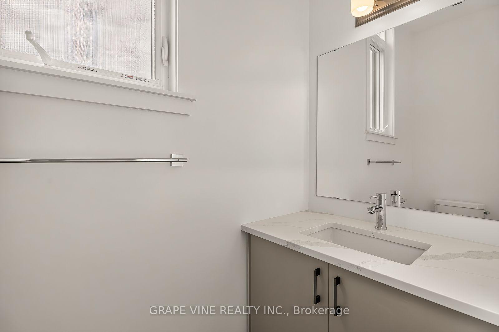 Photo 7 of 595 Arbia Ridge, Ottawa, Kanata - Emerald Meadows/Trailwest — HOMEH