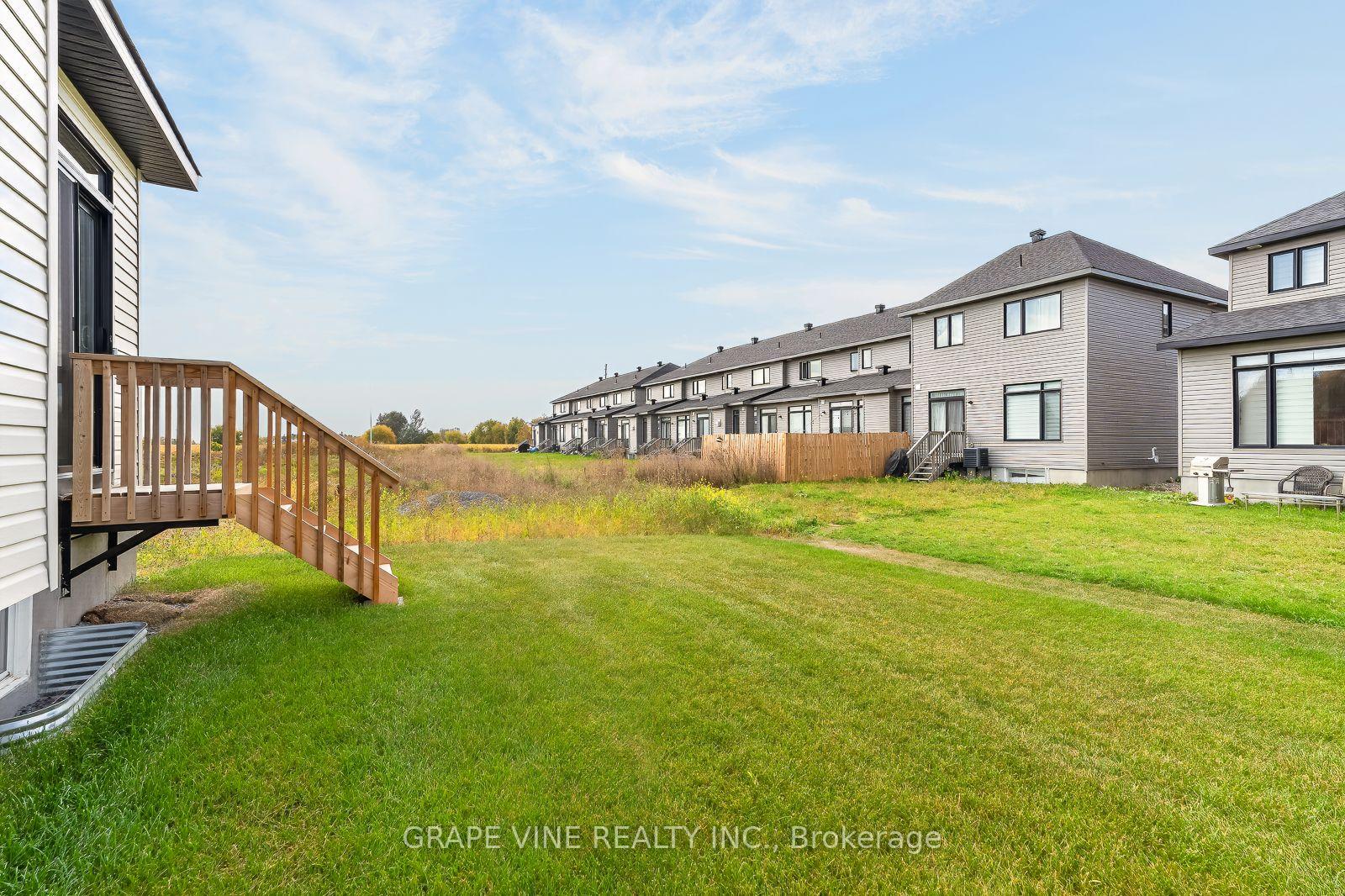 Photo 39 of 595 Arbia Ridge, Ottawa, Kanata - Emerald Meadows/Trailwest — HOMEH