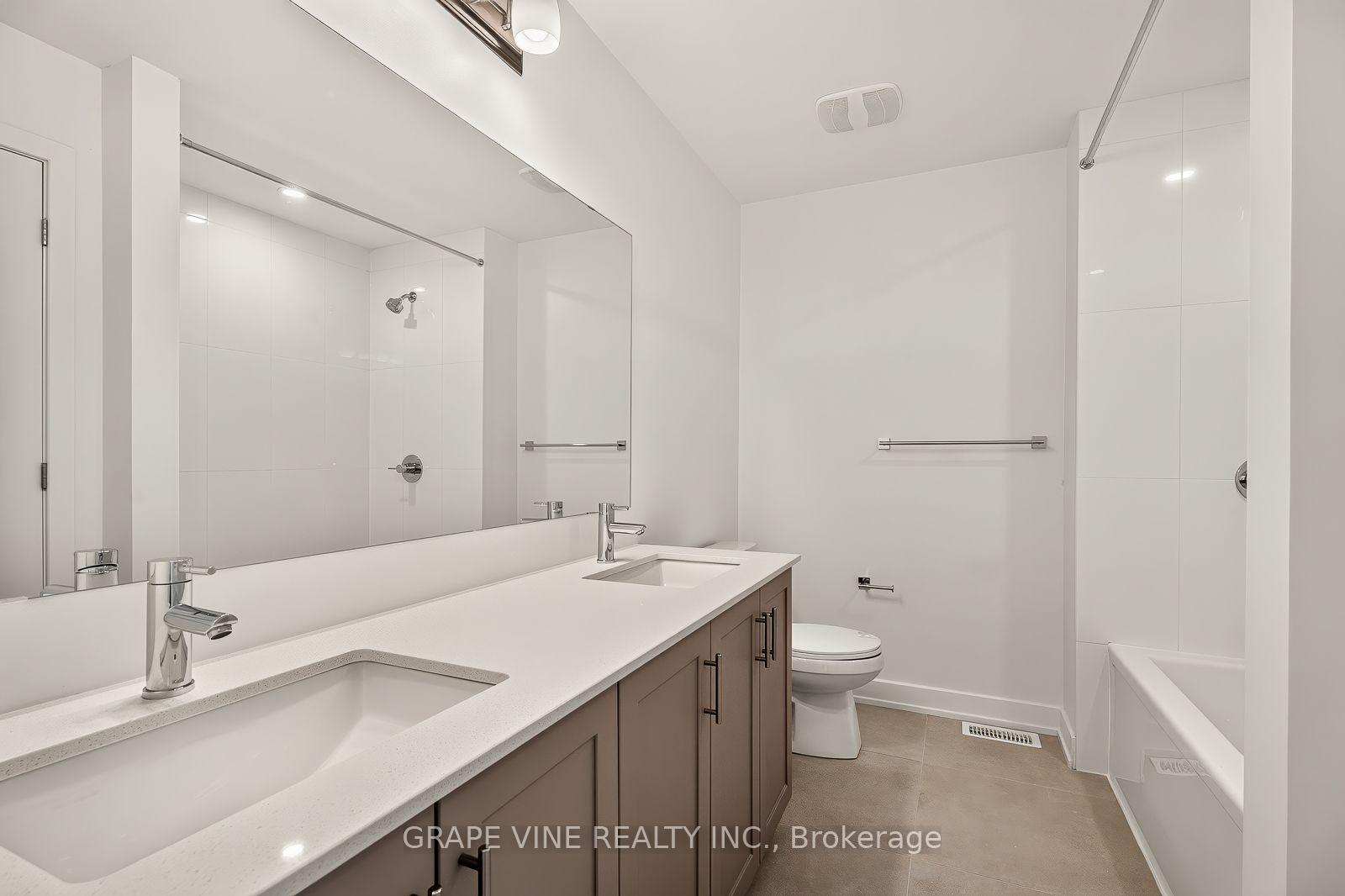 Photo 30 of 738 Caminar Terrace, Ottawa, Kanata - Emerald Meadows/Trailwest — HOMEH
