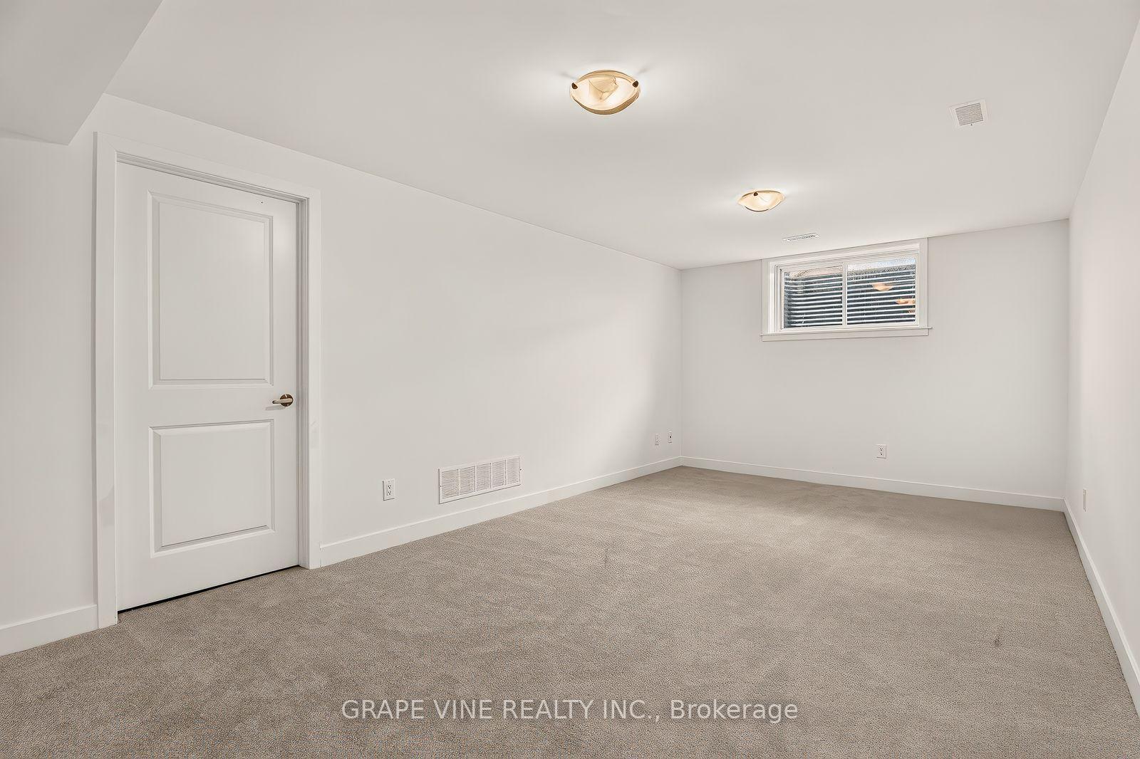 Photo 34 of 738 Caminar Terrace, Ottawa, Kanata - Emerald Meadows/Trailwest — HOMEH