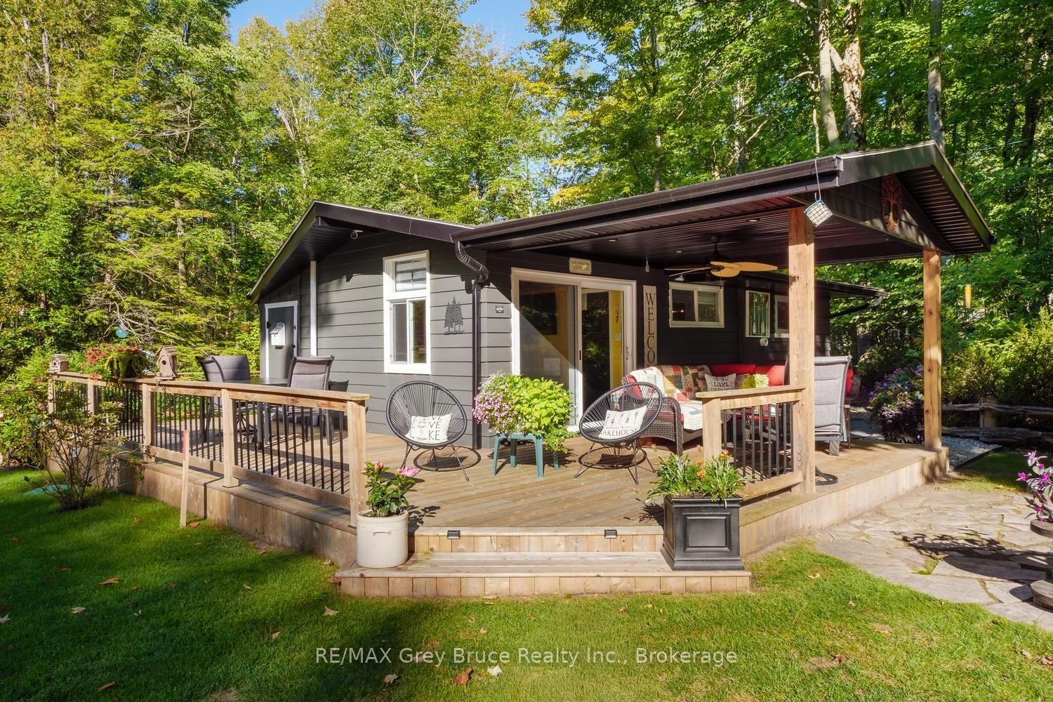 Photo of 1326 Second Avenue S