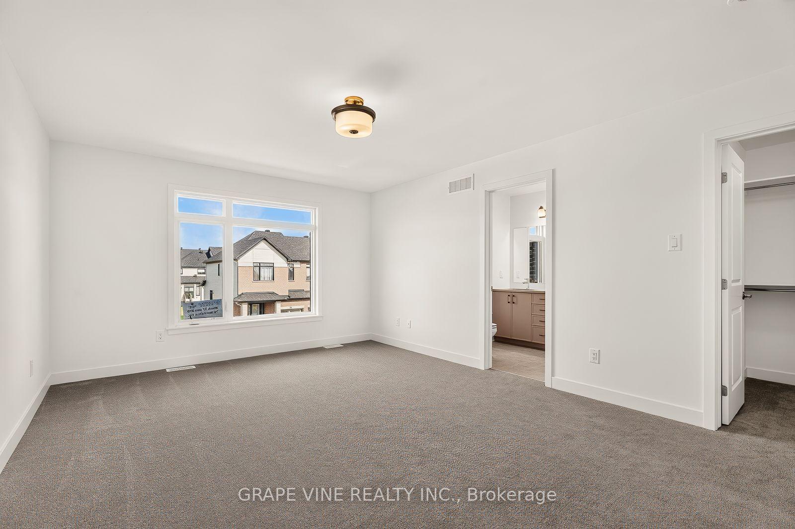 Photo 21 of 76 San Felice Circle, Ottawa, Kanata - Emerald Meadows/Trailwest — HOMEH