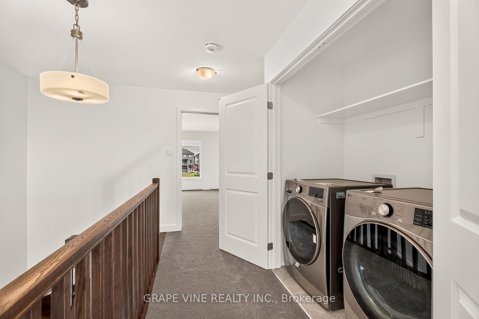 Photo 30 of 76 San Felice Circle, Ottawa, Kanata - Emerald Meadows/Trailwest — HOMEH