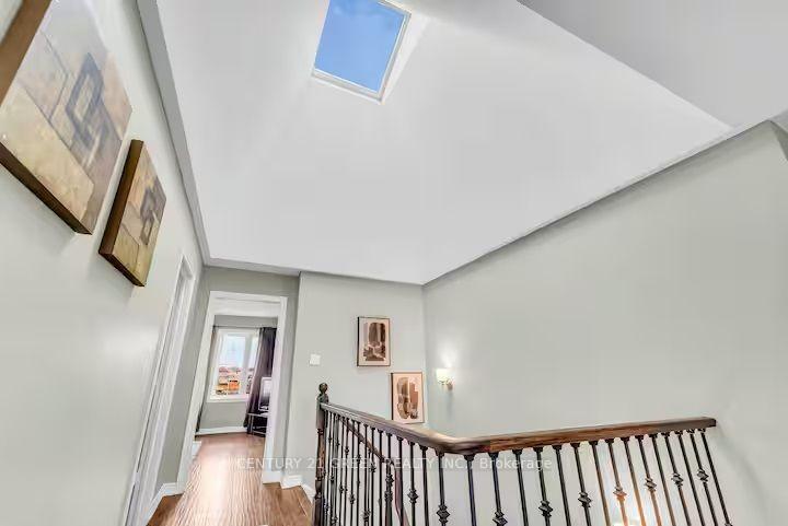 Photo 13 of 5 Sunset Way, Thorold, Rolling Meadows — HOMEH
