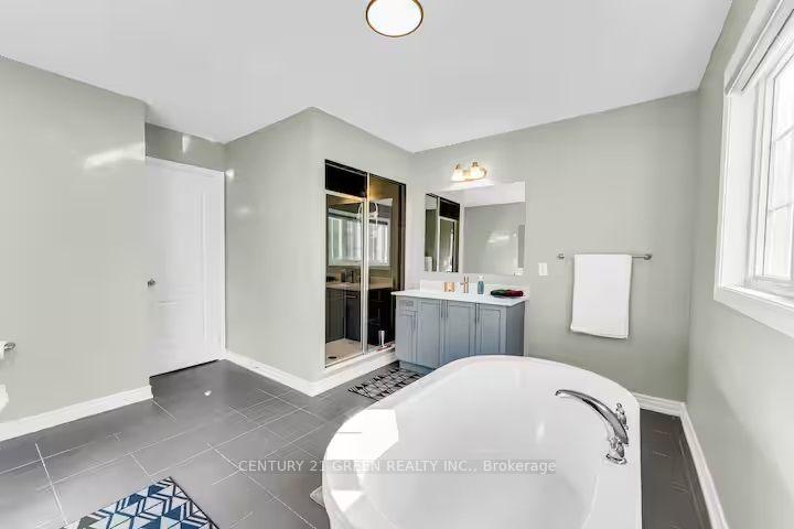 Photo 27 of 5 Sunset Way, Thorold, Rolling Meadows — HOMEH