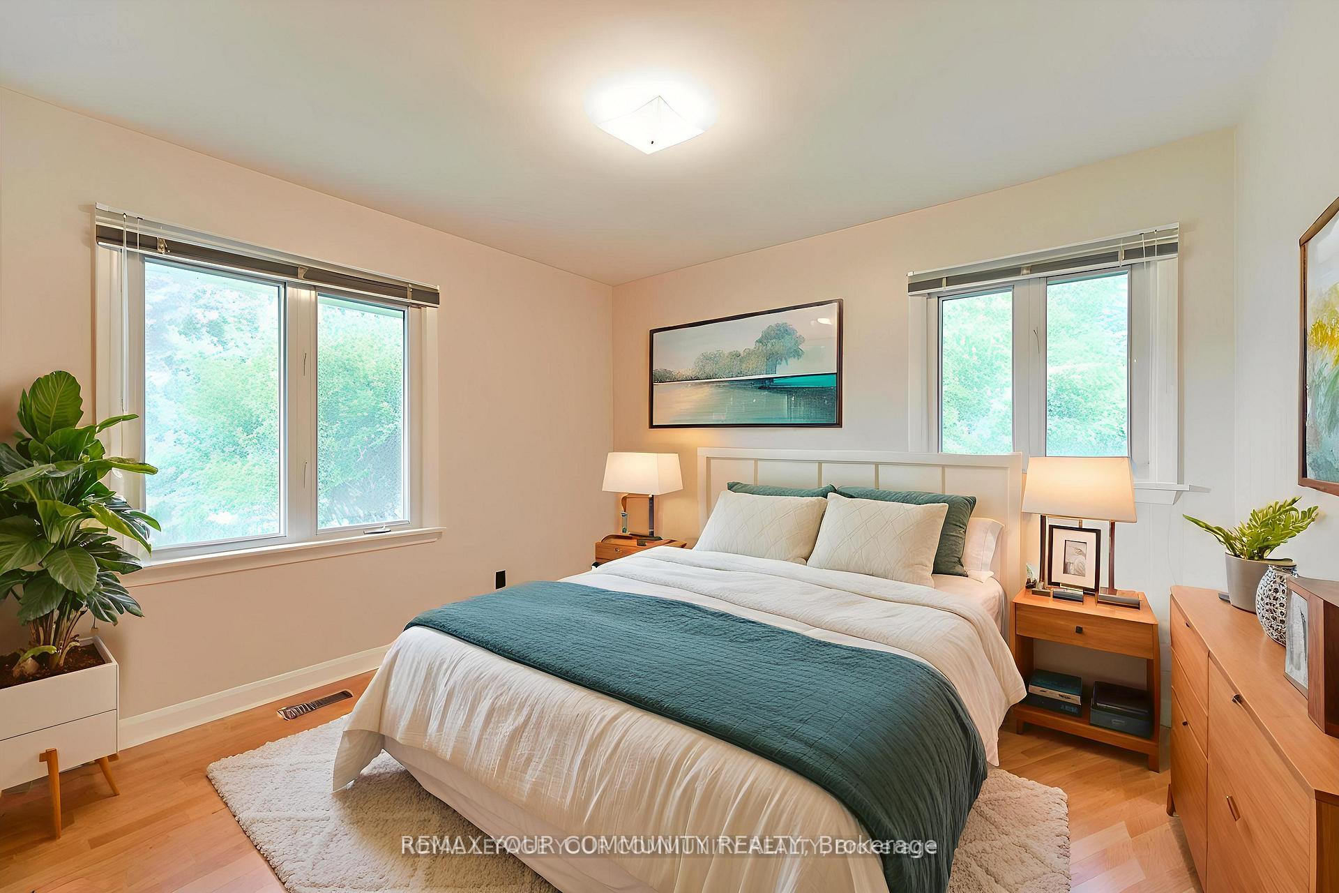 Photo 13 of 6162 Highway 9, King, Schomberg — HOMEH