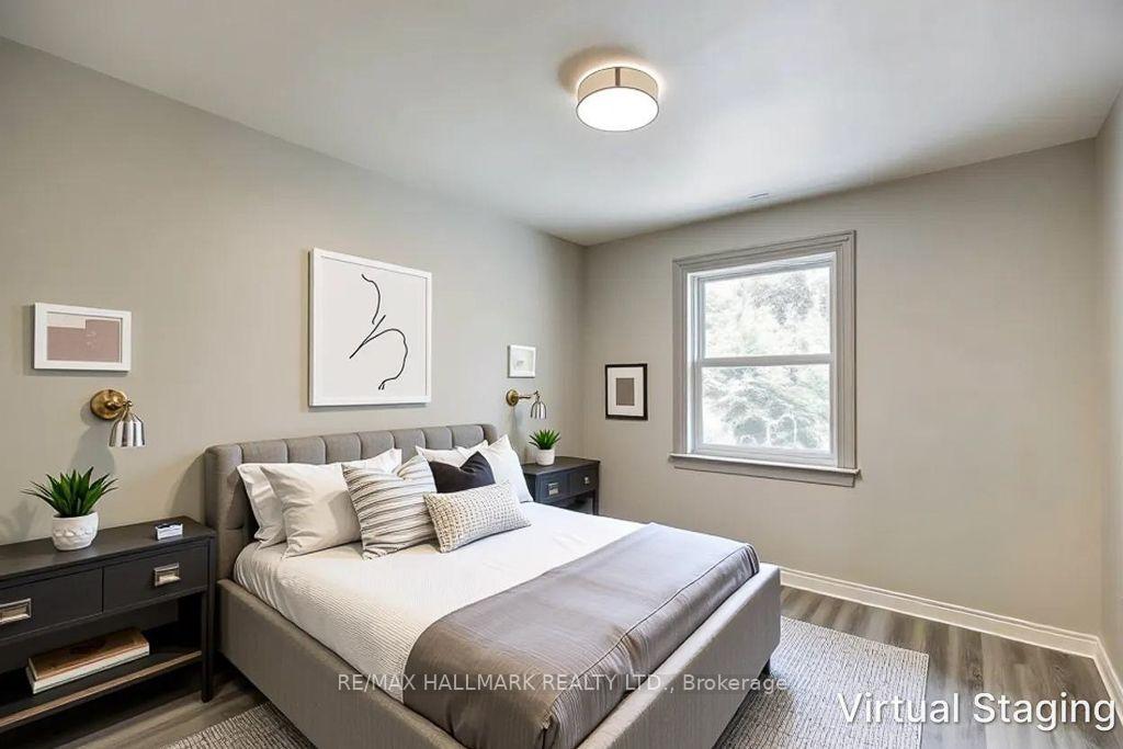 Photo 28 of 39 Calumet Crescent, Scarborough, Woburn — HOMEH