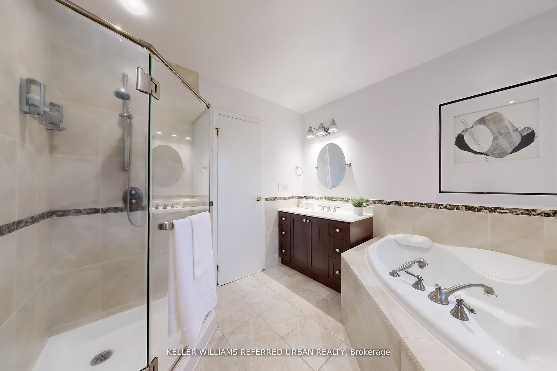 Photo 23 of 158 Walton Drive, Aurora, Aurora Village — HOMEH