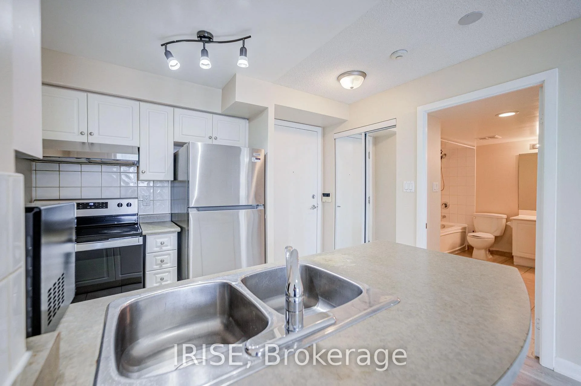 Photo 23 of Unit 1017, 323 Richmond Street E, Toronto, Moss Park — HOMEH