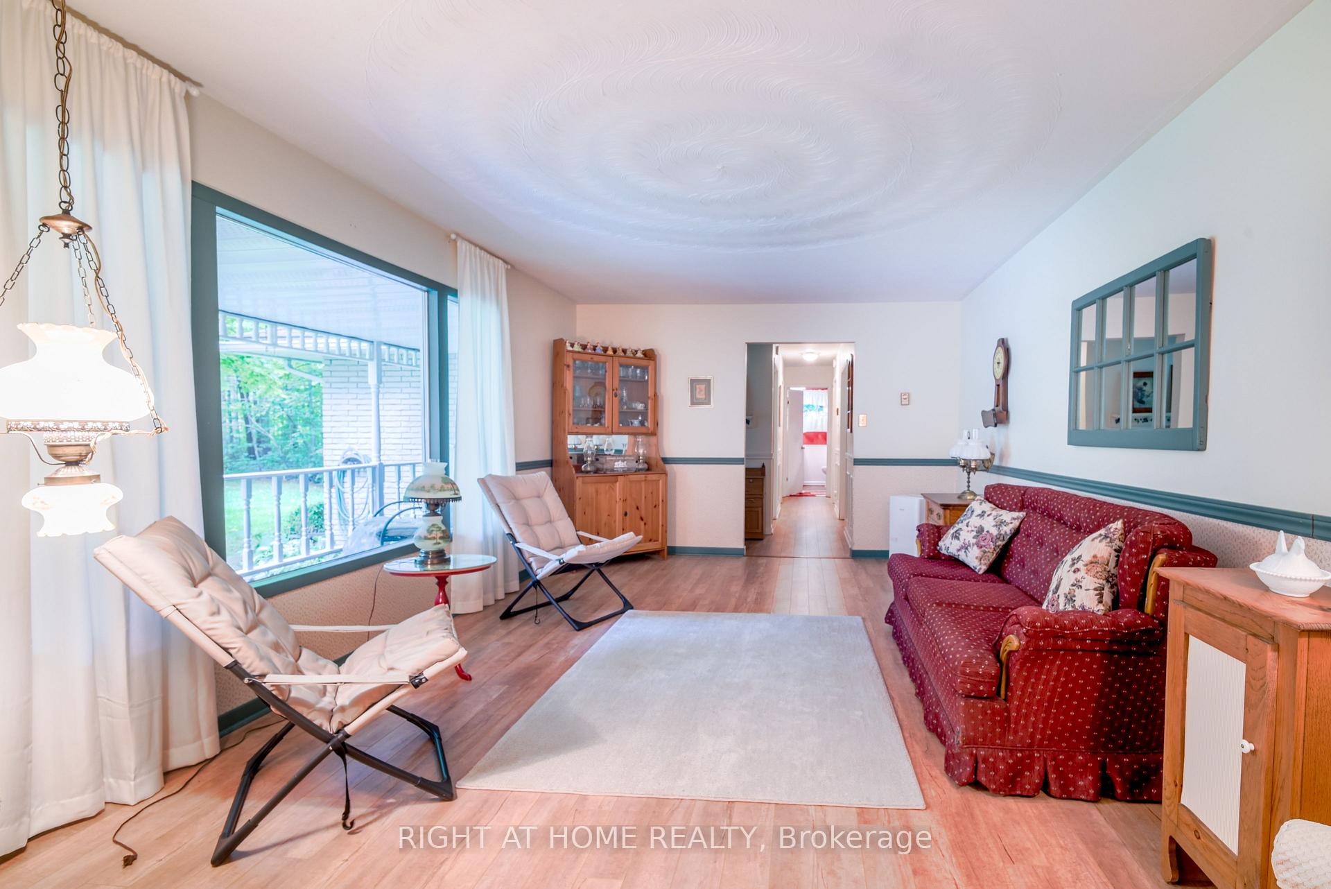 Photo 28 of 1602 County 92 Road, Springwater, Rural Springwater — HOMEH