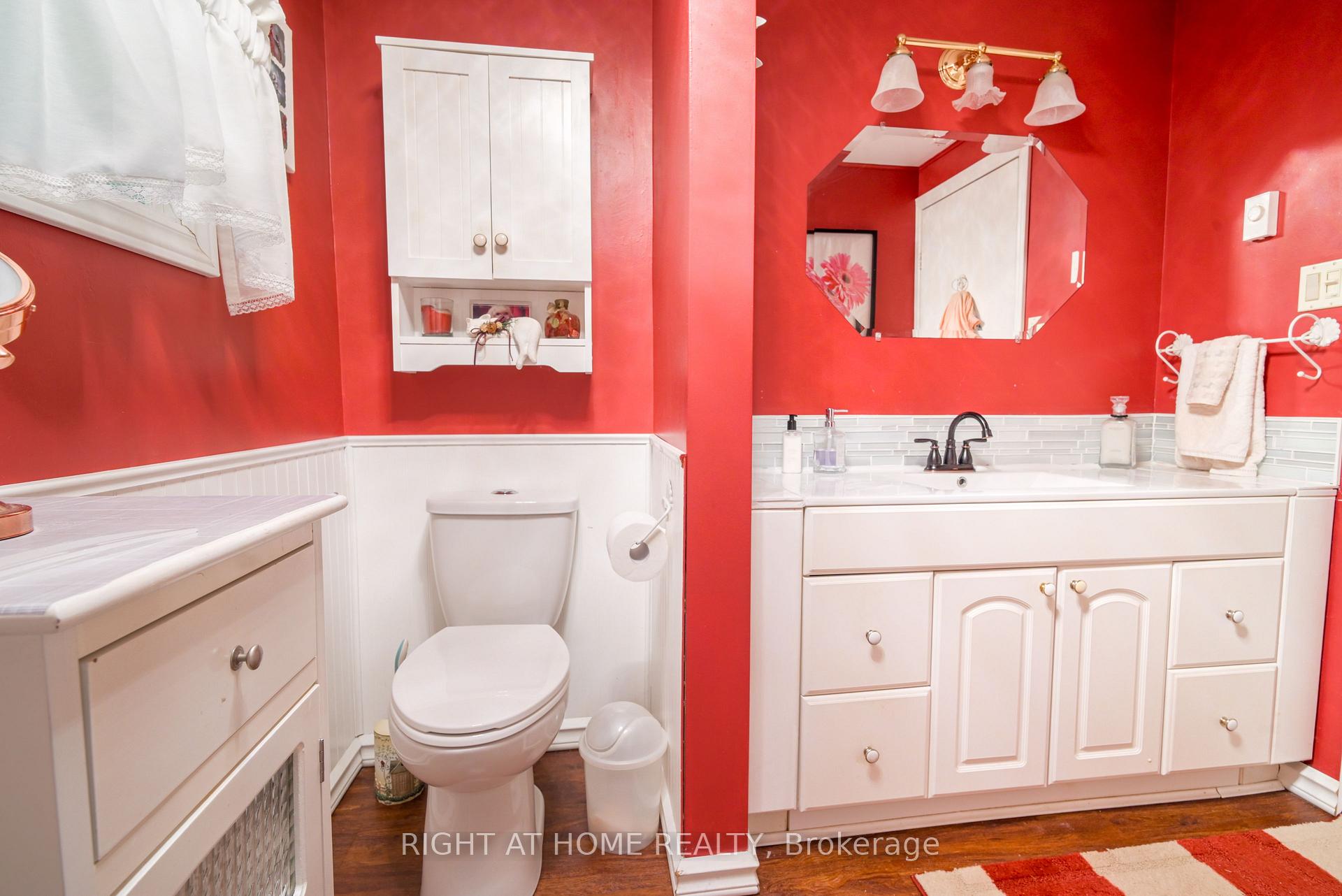 Photo 40 of 1602 County 92 Road, Springwater, Rural Springwater — HOMEH