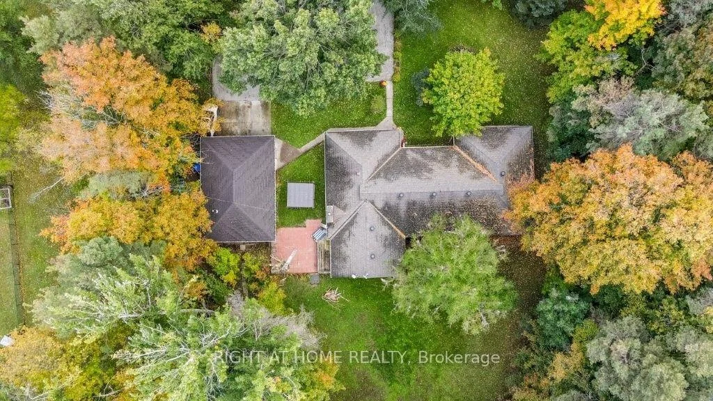Photo 73 of 1602 County 92 Road, Springwater, Rural Springwater — HOMEH