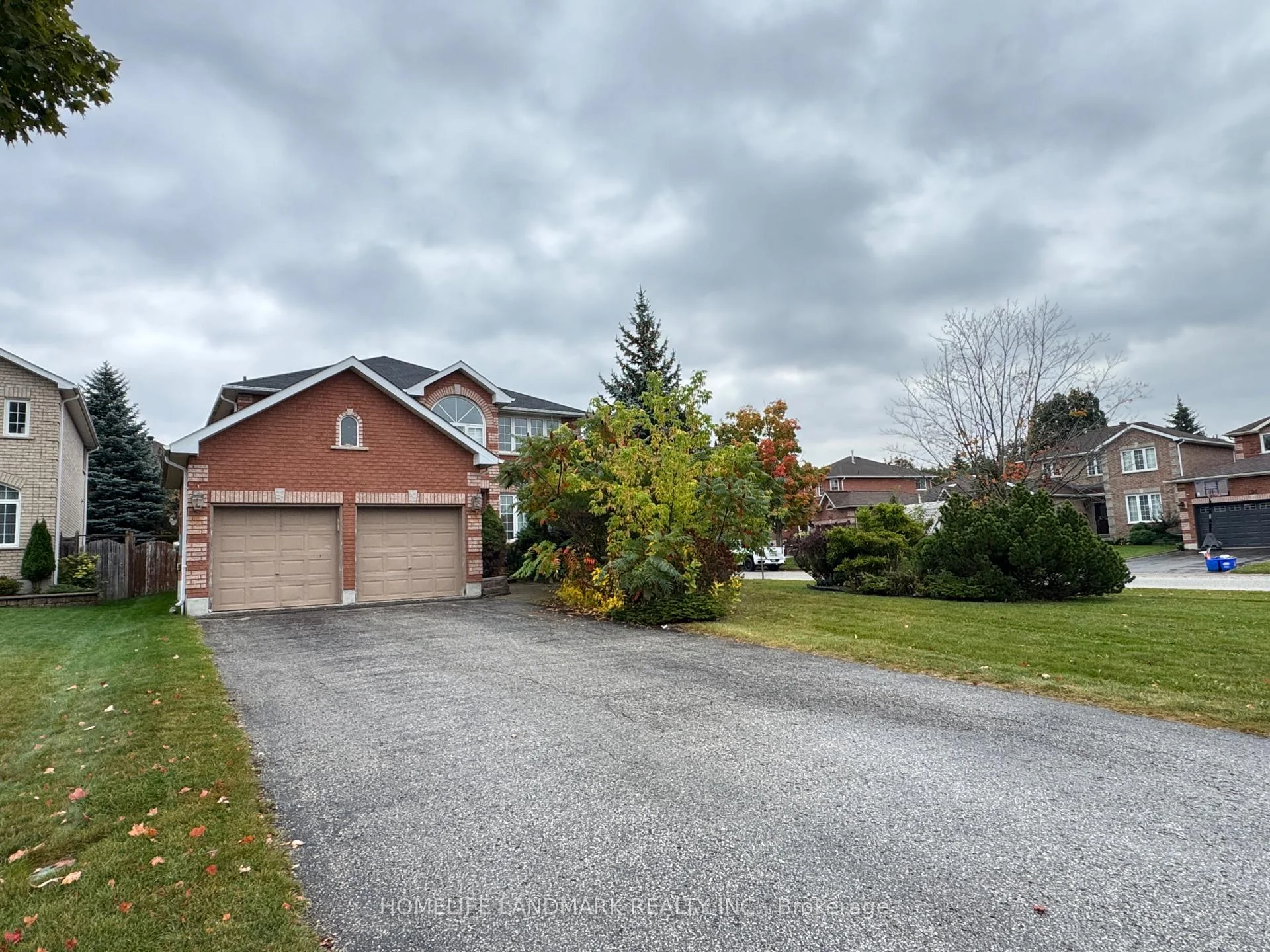 Photo 1 of 1 Hill Court, Barrie, Bayshore — HOMEH