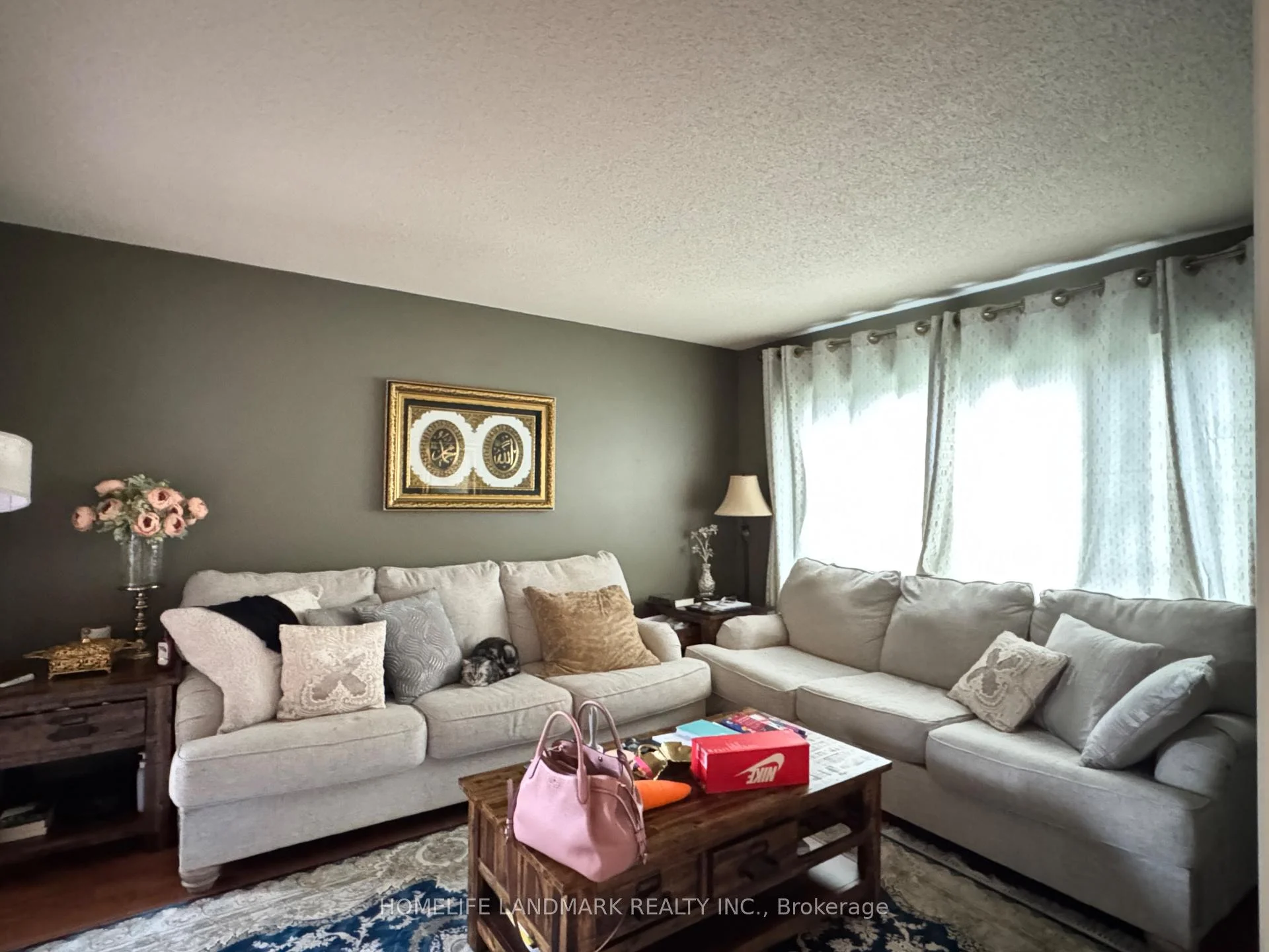 Photo 10 of 1 Hill Court, Barrie, Bayshore — HOMEH
