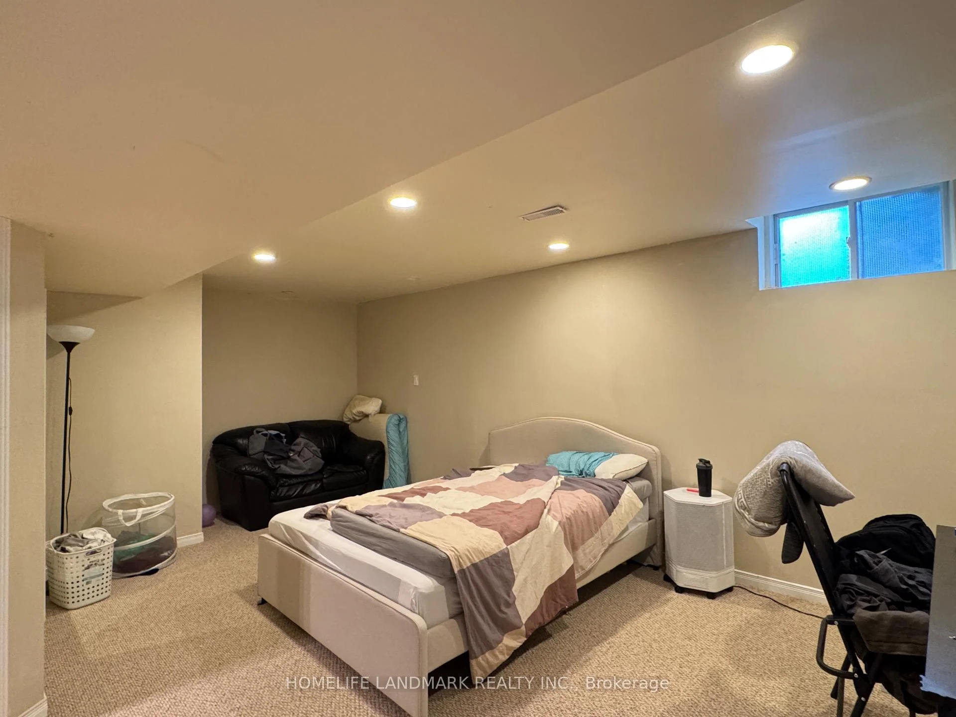 Photo 33 of 1 Hill Court, Barrie, Bayshore — HOMEH