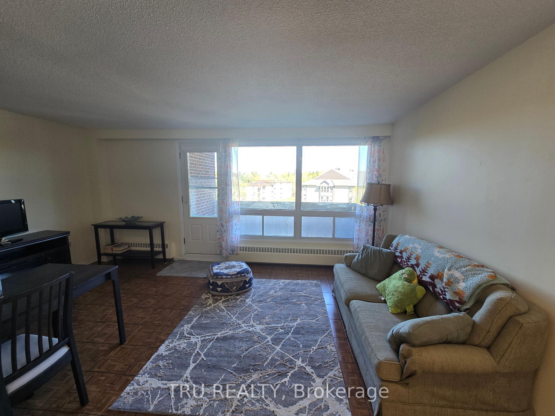 Photo 4 of Unit 507, 915 Elmsmere Road, Ottawa, Beacon Hill South — HOMEH