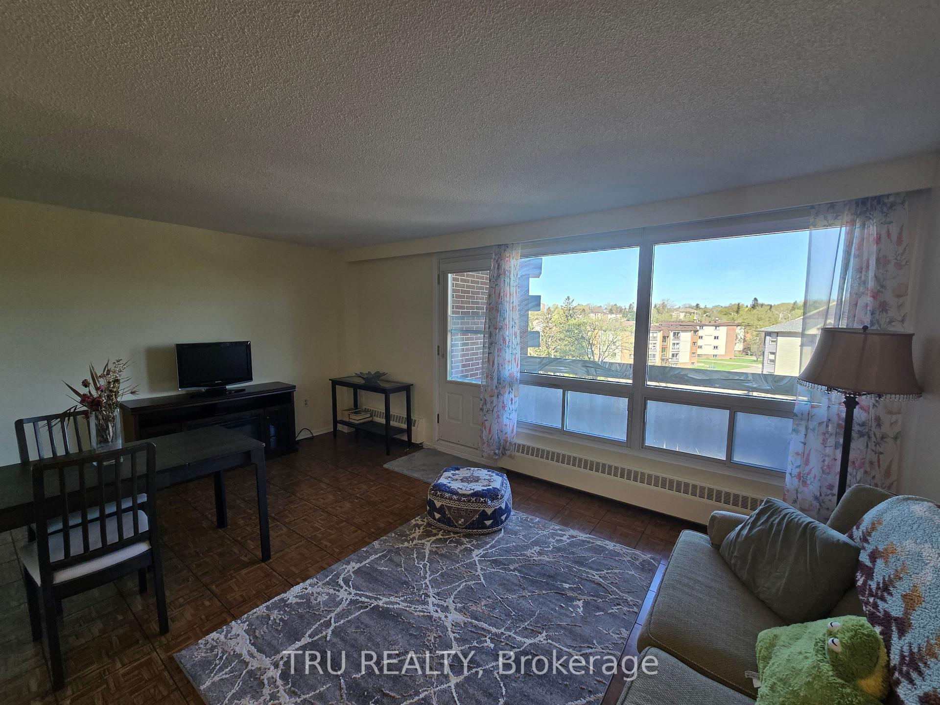 Photo 7 of Unit 507, 915 Elmsmere Road, Ottawa, Beacon Hill South — HOMEH