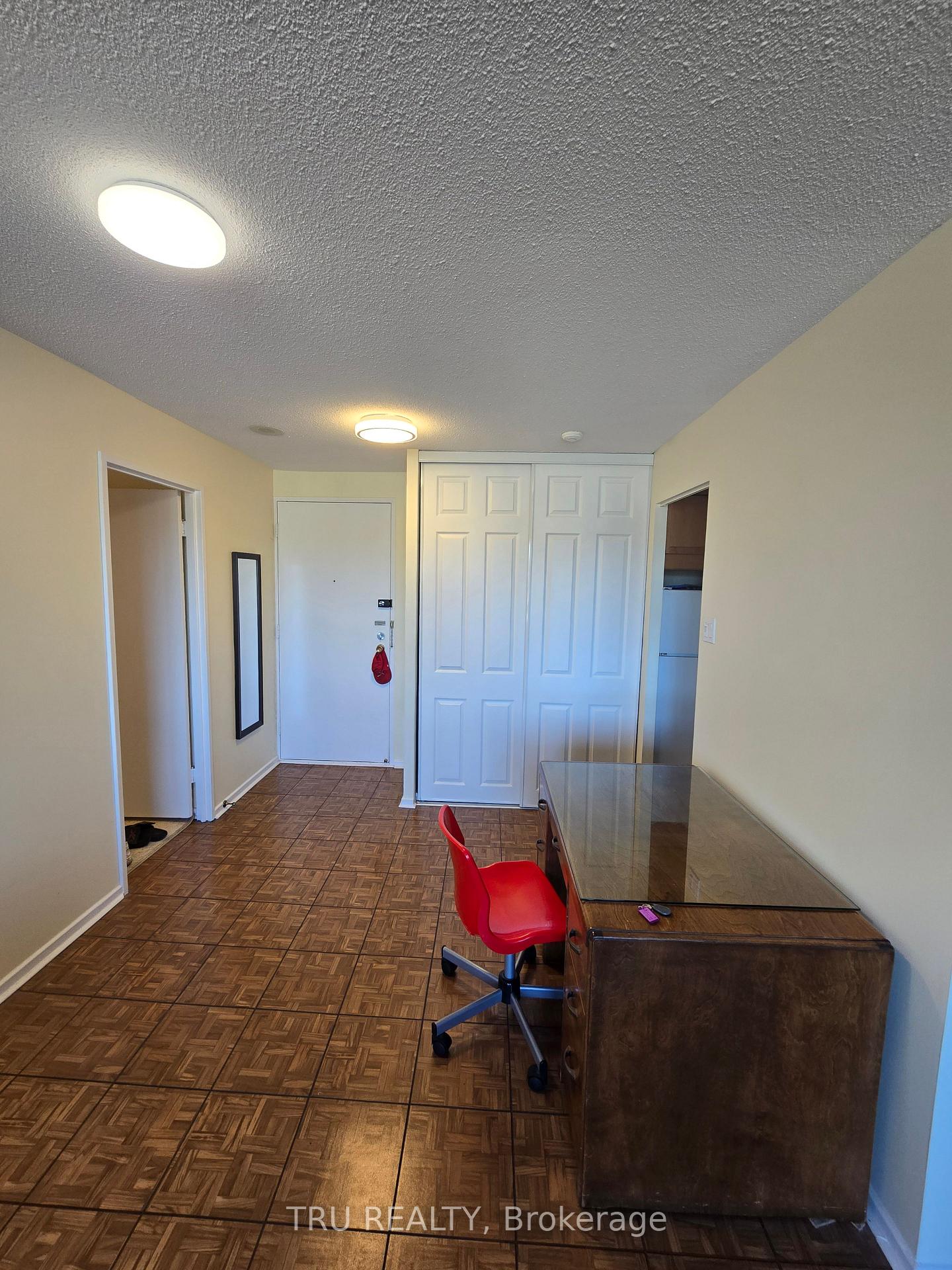 Photo 10 of Unit 507, 915 Elmsmere Road, Ottawa, Beacon Hill South — HOMEH