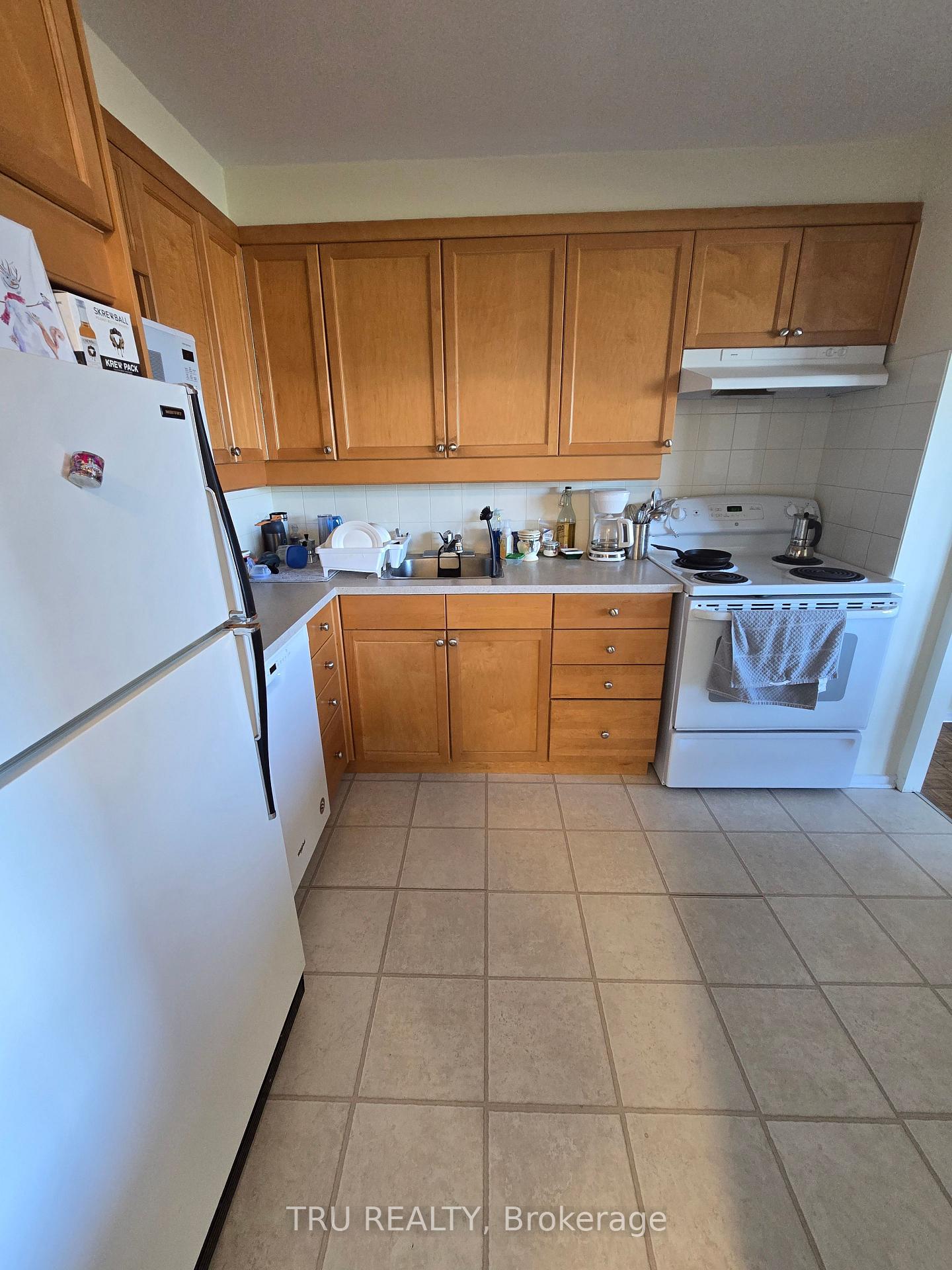 Photo 17 of Unit 507, 915 Elmsmere Road, Ottawa, Beacon Hill South — HOMEH