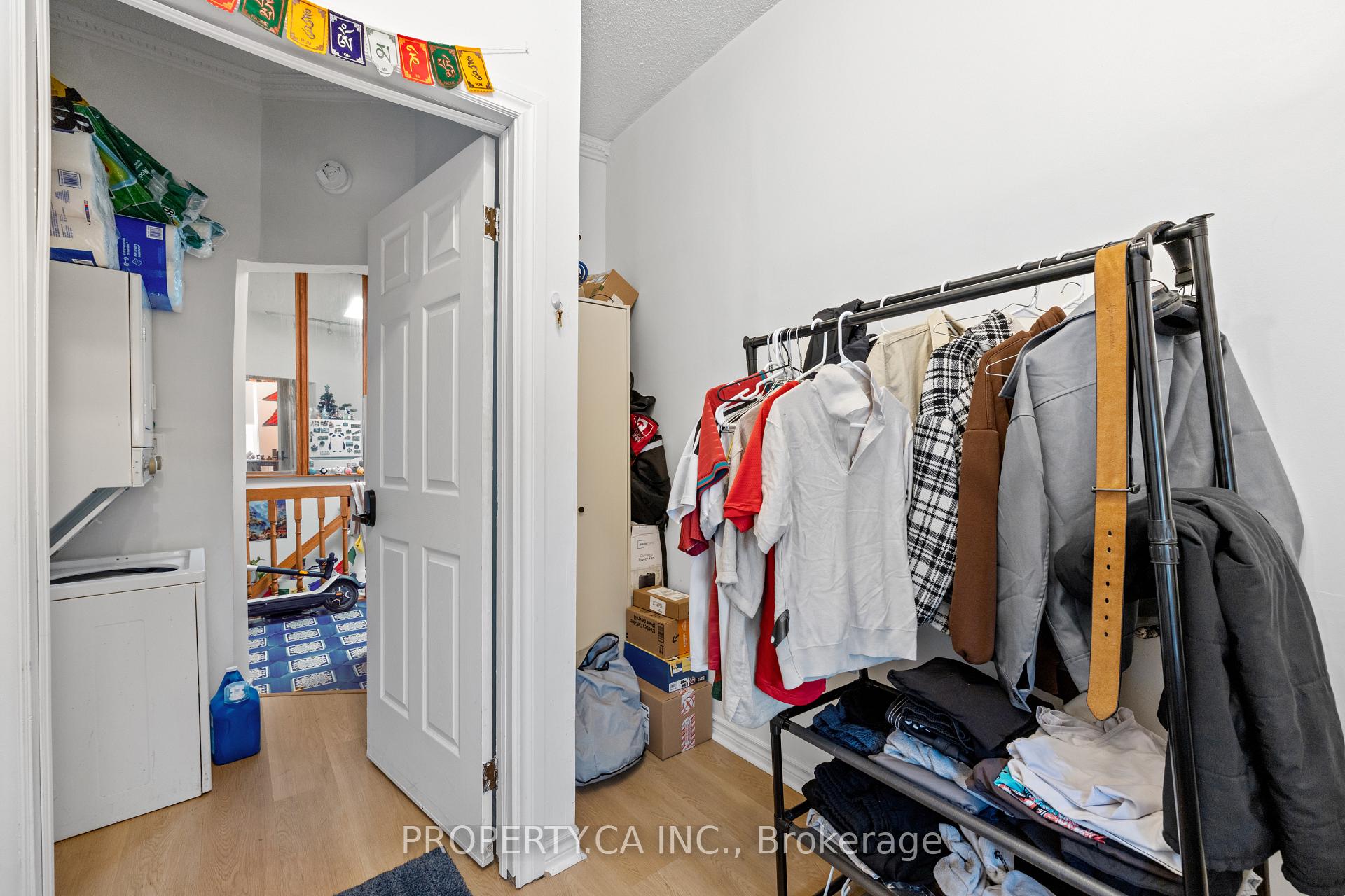 Photo 13 of Unit #Upper, 1080 Dovercourt Road, Toronto, Dovercourt-Wallace Emerson-Junction — HOMEH
