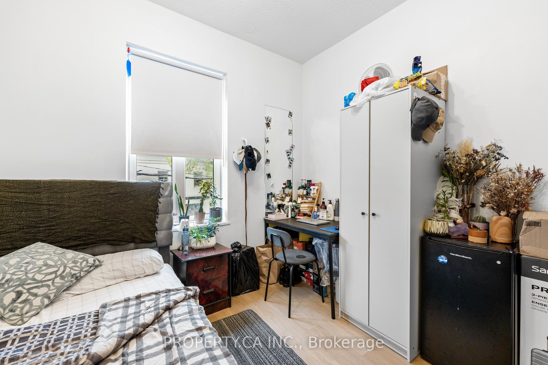 Photo 15 of Unit #Upper, 1080 Dovercourt Road, Toronto, Dovercourt-Wallace Emerson-Junction — HOMEH