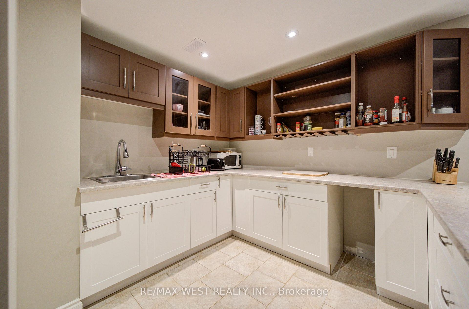 Photo 32 of 114 Robert Adams Drive, Clarington, Courtice — HOMEH