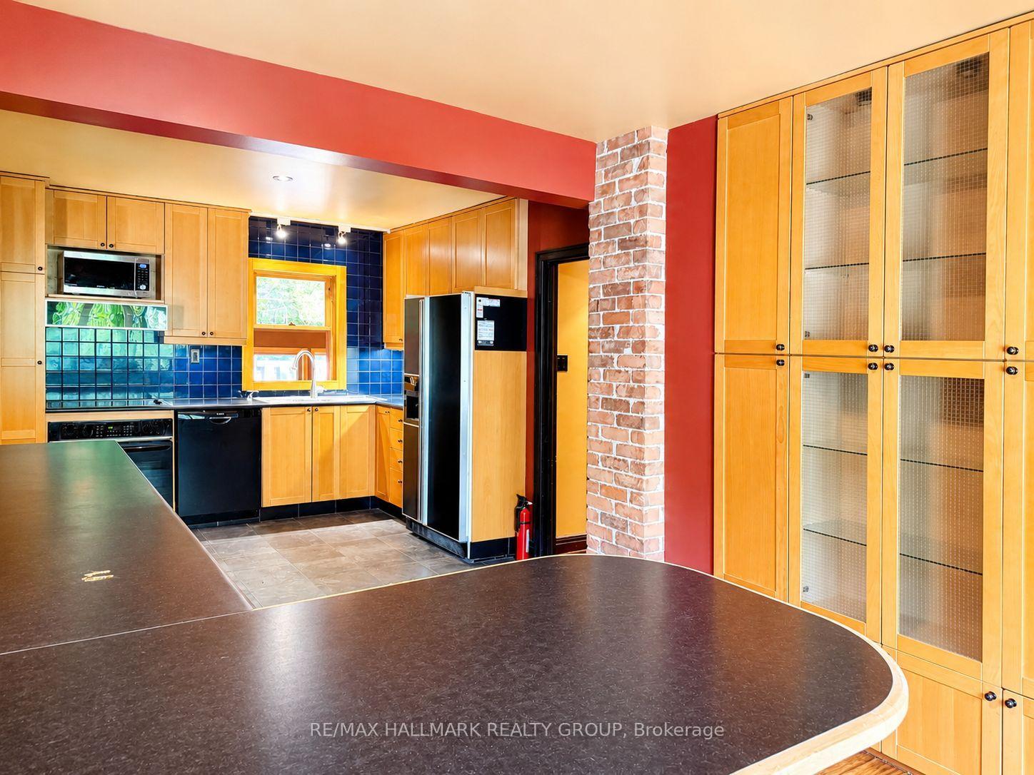 Photo 3 of 3565 Albion Road, Ottawa, Sawmill Creek/Timbermill — HOMEH