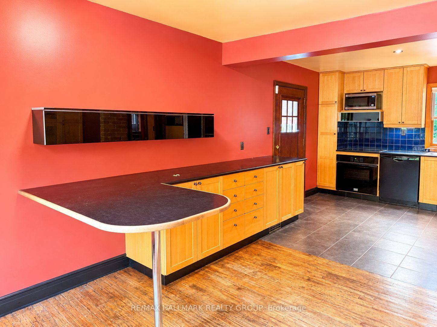 Photo 4 of 3565 Albion Road, Ottawa, Sawmill Creek/Timbermill — HOMEH