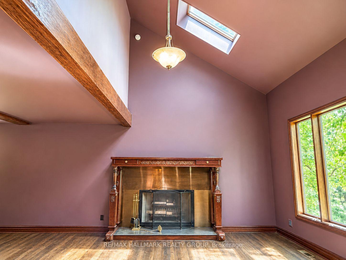 Photo 6 of 3565 Albion Road, Ottawa, Sawmill Creek/Timbermill — HOMEH