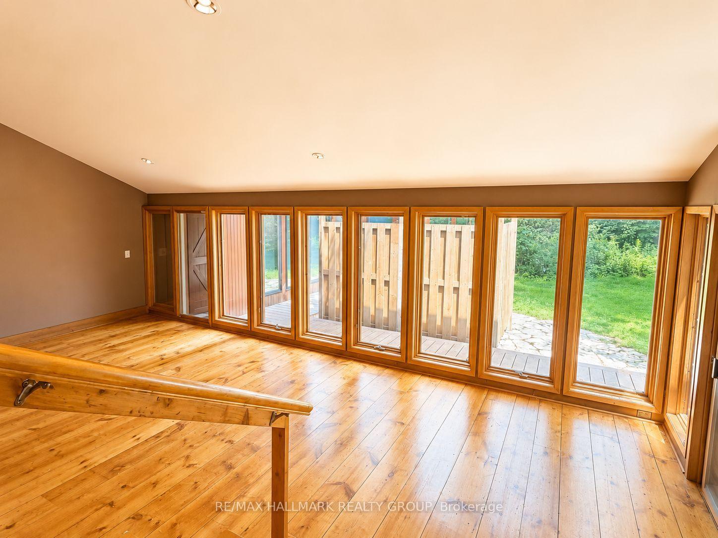 Photo 9 of 3565 Albion Road, Ottawa, Sawmill Creek/Timbermill — HOMEH