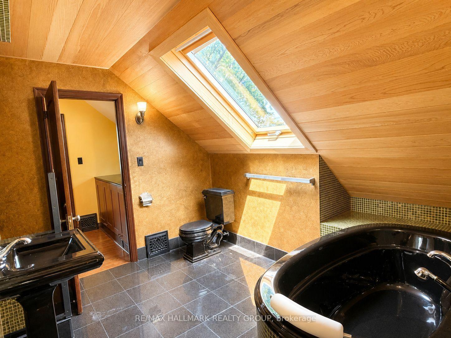 Photo 14 of 3565 Albion Road, Ottawa, Sawmill Creek/Timbermill — HOMEH