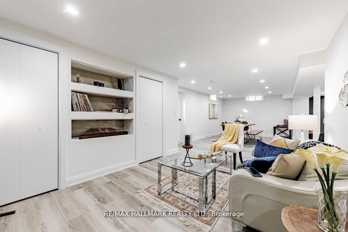 Photo 5 of Unit BSMT, 71 Crystal Drive, Richmond Hill, Mill Pond — HOMEH