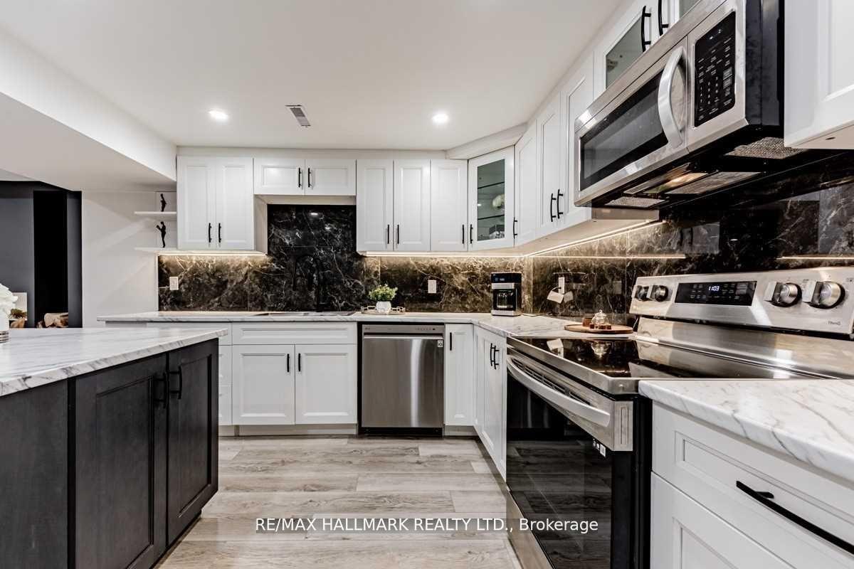 Photo 7 of Unit BSMT, 71 Crystal Drive, Richmond Hill, Mill Pond — HOMEH