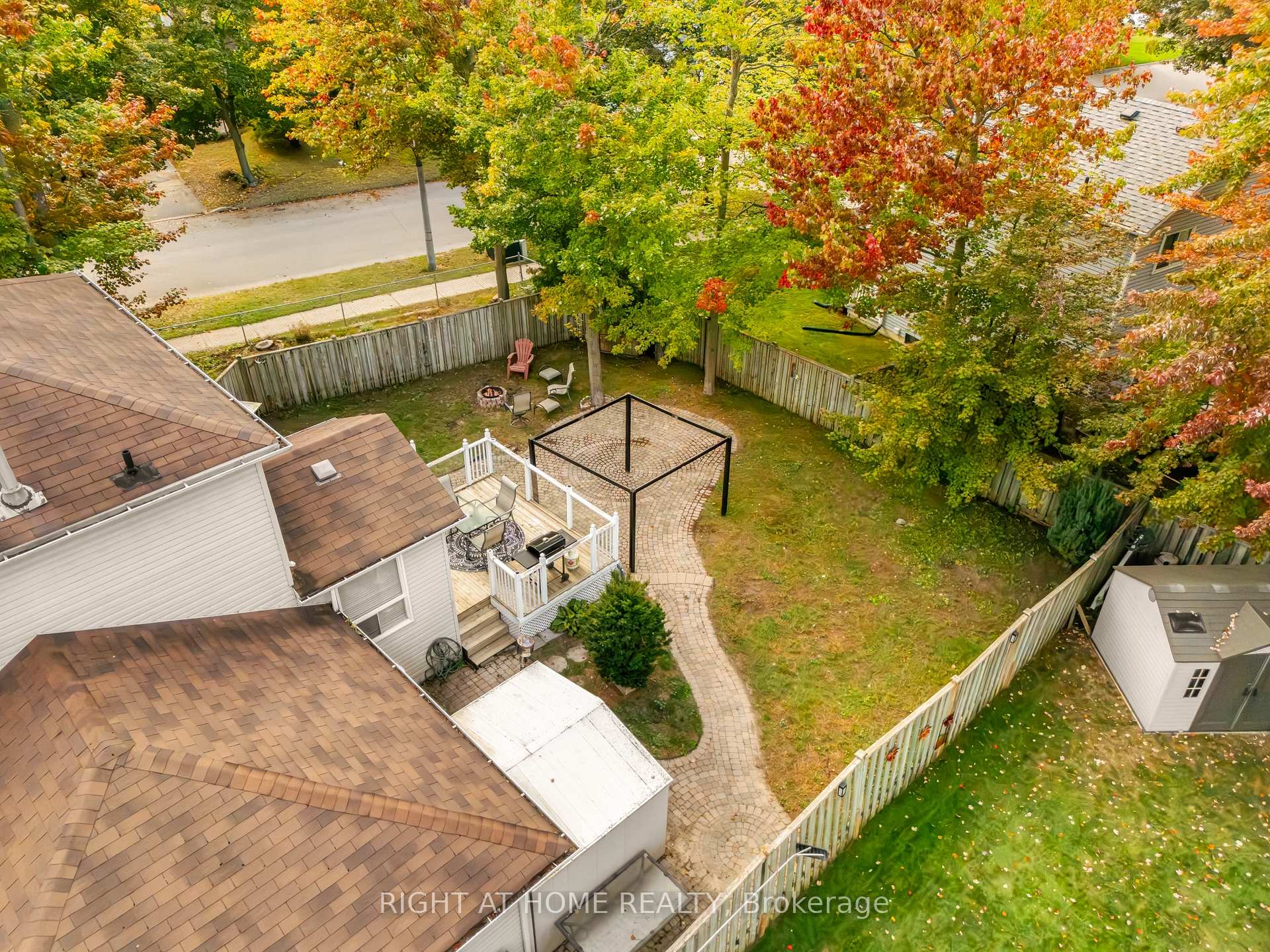 Photo 19 of 49 Michael Street, Essa, Angus — HOMEH